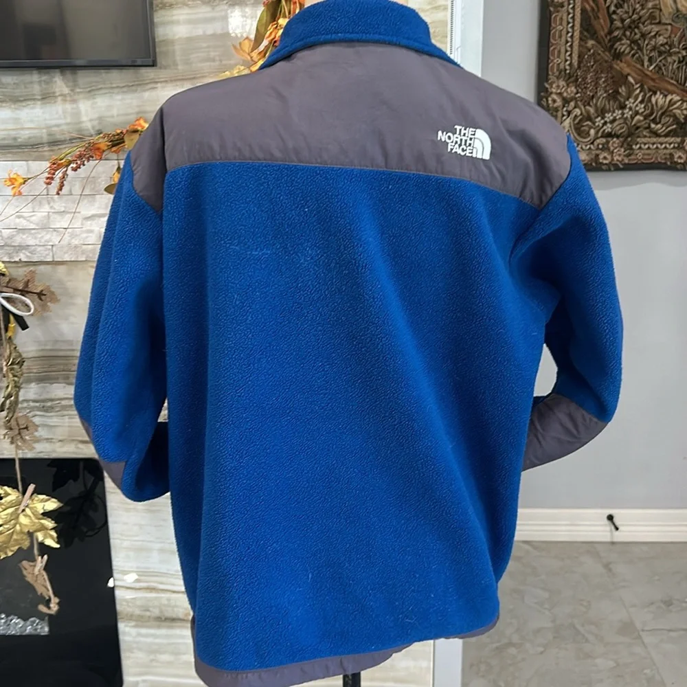 The North Face Youth Full Zip Grey Blue Polartec Jacket. Size‎ XL